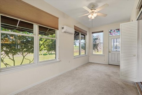 House in Polk City, Florida 2 bedrooms, 245.63 sq.m. № 2111845 - photo 17