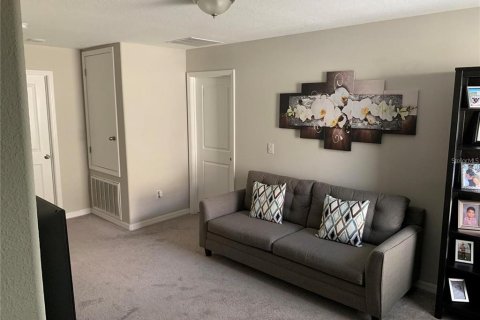 House in Wimauma, Florida 5 bedrooms, 205.78 sq.m. № 2237679 - photo 6