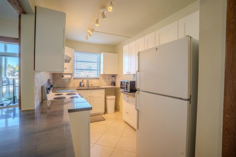Copropriété à vendre à Pompano Beach, Floride: 1 chambre, 65.96 m2 № 2084526 - photo 6