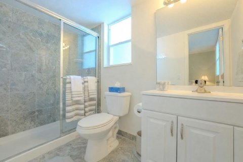 Copropriété à vendre à Pompano Beach, Floride: 1 chambre, 65.96 m2 № 2084526 - photo 13
