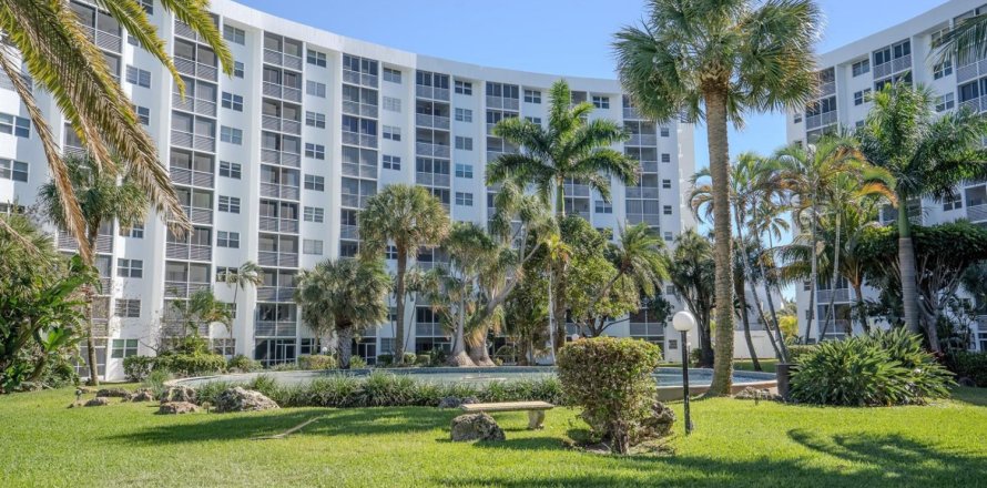 Condo à Pompano Beach, Floride, 1 chambre  № 2084526