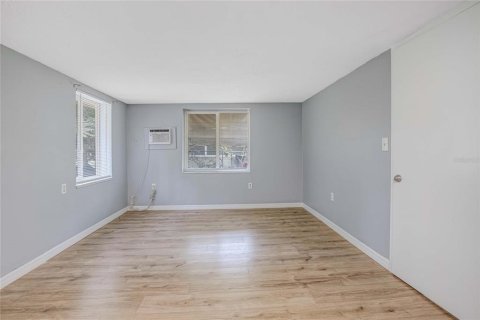 Commercial property in Bradenton, Florida 2 bedrooms, 106.56 sq.m. № 2097454 - photo 19