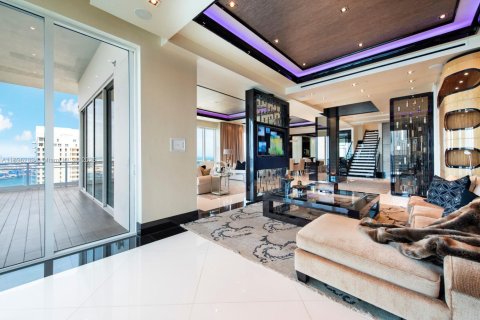 Купить кондоминиум в Майами, Флорида 4 спальни, 545.06м2, № 1952783 - фото 16