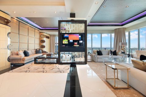 Купить кондоминиум в Майами, Флорида 4 спальни, 545.06м2, № 1952783 - фото 14