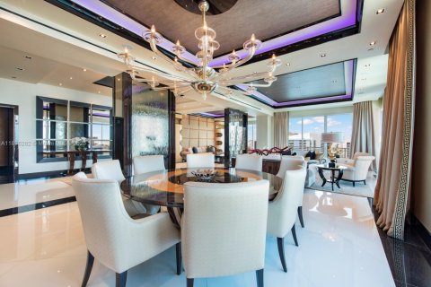 Купить кондоминиум в Майами, Флорида 4 спальни, 545.06м2, № 1952783 - фото 27