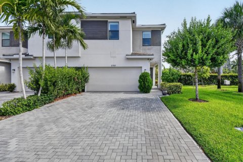 Townhouse in Lake Worth, Florida 3 bedrooms, 165.09 sq.m. № 2265995