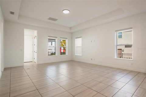 Villa ou maison à louer à Orlando, Floride: 3 chambres, 194.91 m2 № 2312787 - photo 23