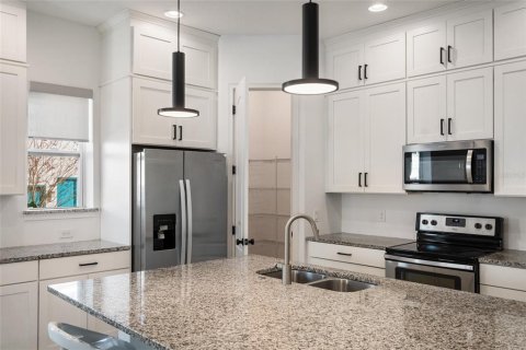 Villa ou maison à louer à Orlando, Floride: 3 chambres, 194.91 m2 № 2312787 - photo 21