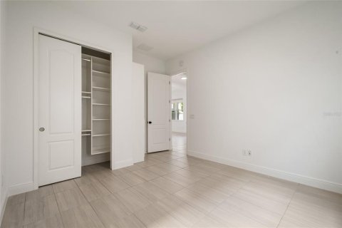 Villa ou maison à louer à Orlando, Floride: 3 chambres, 194.91 m2 № 2312787 - photo 17