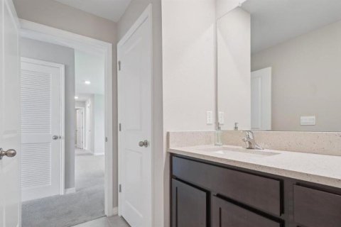 Villa ou maison à vendre à Zephyrhills, Floride: 5 chambres, 242.01 m2 № 1797380 - photo 18