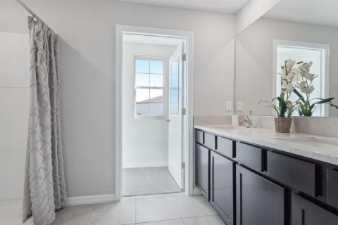 Villa ou maison à vendre à Zephyrhills, Floride: 5 chambres, 242.01 m2 № 1797380 - photo 14