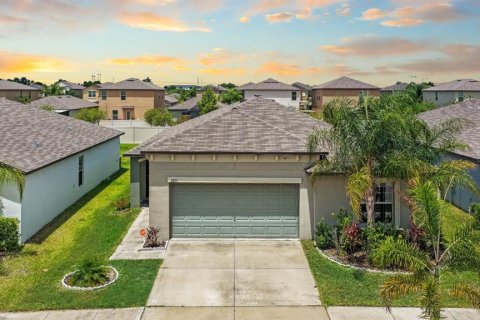 Casa en Sun City Center, Florida 4 dormitorios, 171.03 m2 № 2151230