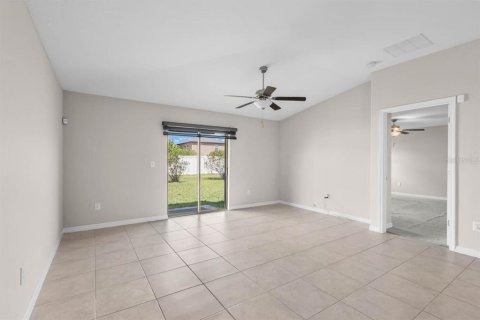 Casa en venta en Sun City Center, Florida, 4 dormitorios, 171.03 m2 № 2151230 - foto 8