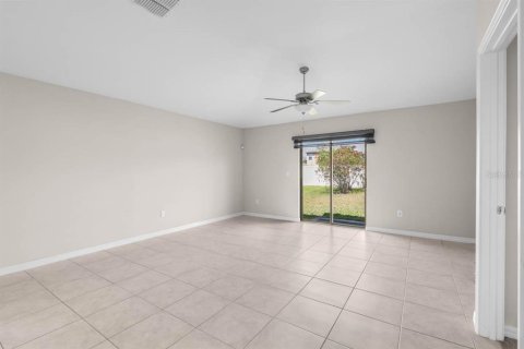 Casa en venta en Sun City Center, Florida, 4 dormitorios, 171.03 m2 № 2151230 - foto 5