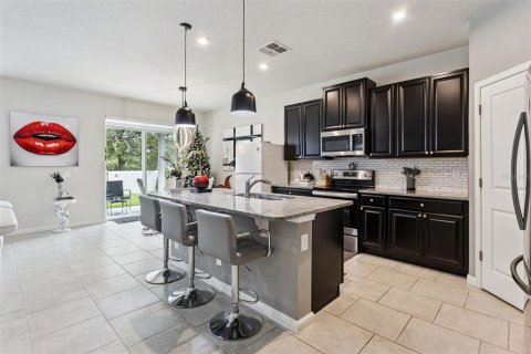Casa en venta en Davenport, Florida, 3 dormitorios, 172.61 m2 № 2349390 - foto 11