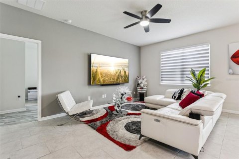 Casa en venta en Davenport, Florida, 3 dormitorios, 172.61 m2 № 2349390 - foto 6
