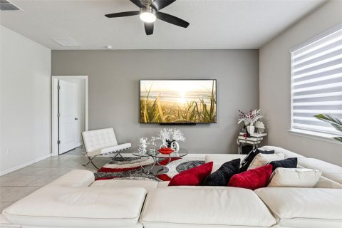Casa en venta en Davenport, Florida, 3 dormitorios, 172.61 m2 № 2349390 - foto 7