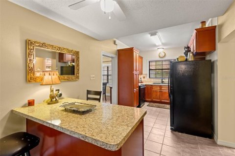 Casa en venta en Dade City, Florida, 4 dormitorios, 166.3 m2 № 1523913 - foto 10