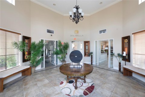 Снять в аренду таунхаус в Майами-Гарденс, Флорида 2 спальни, 105.91м2, № 1957911 - фото 21