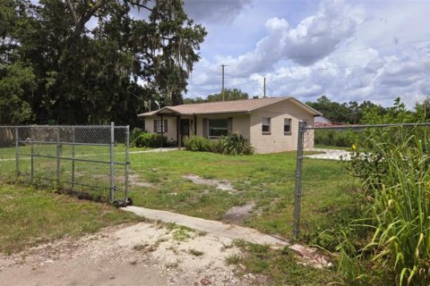 House in Plant City, Florida 2 bedrooms, 86.96 sq.m. № 1855669 - photo 17