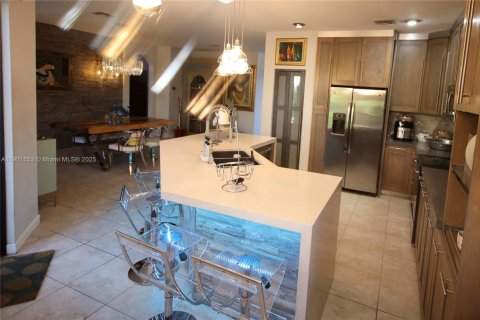 House in Homestead, Florida 5 bedrooms, 310.29 sq.m. № 1953703 - photo 12