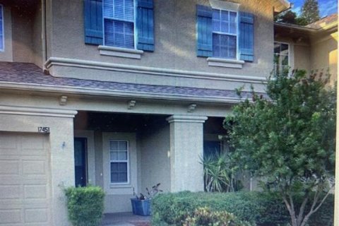 Townhouse in Land O' Lakes, Florida 3 bedrooms, 171.5 sq.m. № 2215987 - photo 13