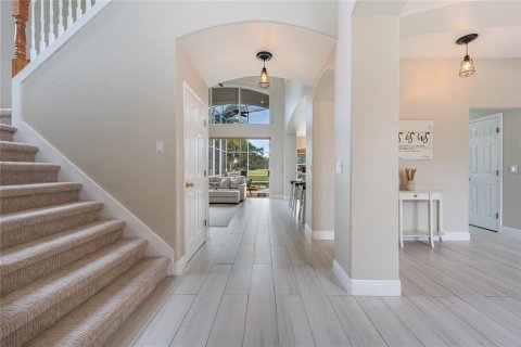 Villa ou maison à vendre à Kissimmee, Floride: 4 chambres, 262.82 m2 № 2141477 - photo 3