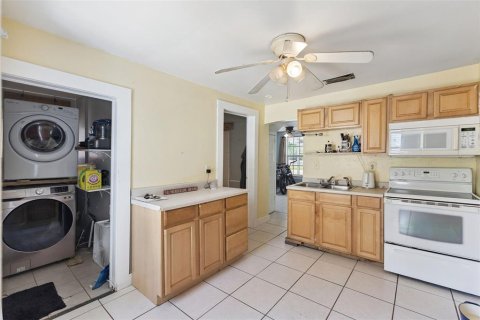 Villa ou maison à vendre à New Smyrna Beach, Floride: 2 chambres, 98.66 m2 № 2124682 - photo 16