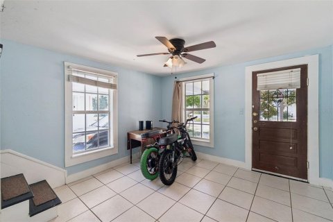 Villa ou maison à vendre à New Smyrna Beach, Floride: 2 chambres, 98.66 m2 № 2124682 - photo 4