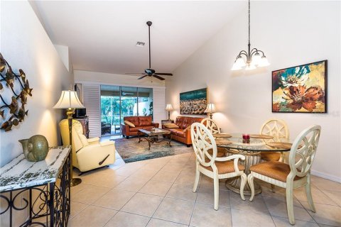 Appartement à louer à Punta Gorda, Floride: 2 chambres, 134.8 m2 № 242179 - photo 17