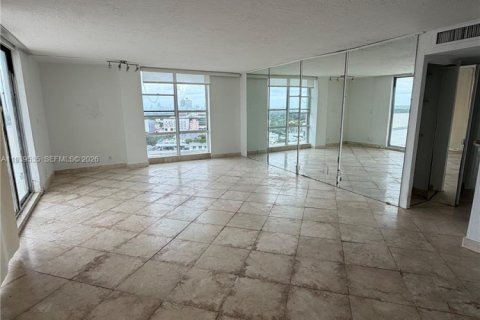 Купить кондоминиум в Майами-Бич, Флорида 1 спальня, 81.38м2, № 2002212 - фото 4