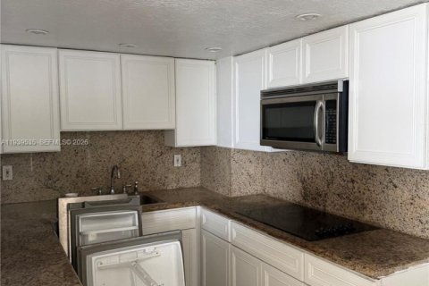 Купить кондоминиум в Майами-Бич, Флорида 1 спальня, 81.38м2, № 2002212 - фото 8