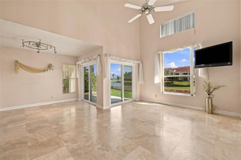 Touwnhouse à vendre à Saint Petersburg, Floride: 2 chambres, 111.48 m2 № 2430317 - photo 11