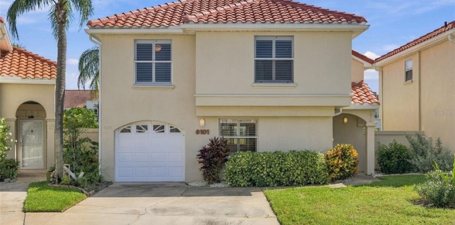 Touwnhouse à Saint Petersburg, Floride 2 chambres, 111.48 m2 № 2430317