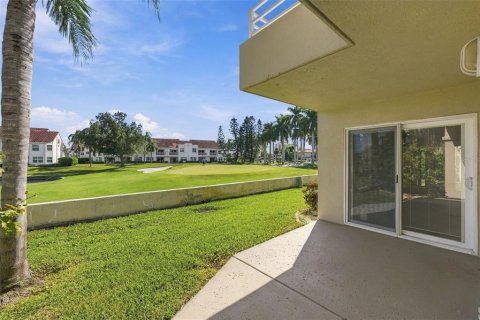 Touwnhouse à vendre à Saint Petersburg, Floride: 2 chambres, 111.48 m2 № 2430317 - photo 23