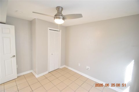 Apartamento en alquiler en Clearwater, Florida, 2 dormitorios, 59.46 m2 № 2096011 - foto 13