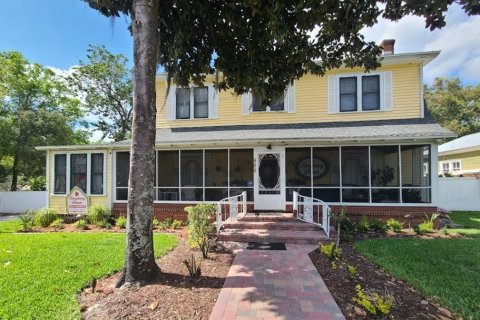 Commercial property in Plant City, Florida 465.07 sq.m. № 1571074 - photo 3