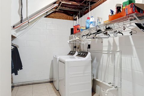 Casa en venta en Holmes Beach, Florida, 3 dormitorios, 90.3 m2 № 2149539 - foto 25
