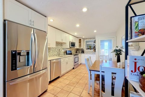 Casa en venta en Holmes Beach, Florida, 3 dormitorios, 90.3 m2 № 2149539 - foto 6