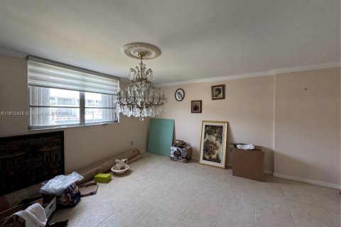 Condominio en venta en North Miami Beach, Florida, 2 dormitorios, 103.12 m2 № 1759118 - foto 6
