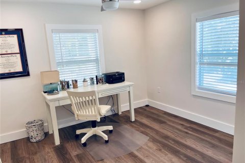 Apartamento en alquiler en Sarasota, Florida, 2 dormitorios, 78.97 m2 № 1733866 - foto 8