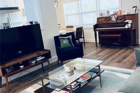 Apartamento en alquiler en Sarasota, Florida, 2 dormitorios, 78.97 m2 № 1733866 - foto 4