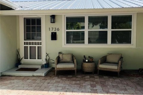 Apartamento en alquiler en Sarasota, Florida, 2 dormitorios, 78.97 m2 № 1733866 - foto 1