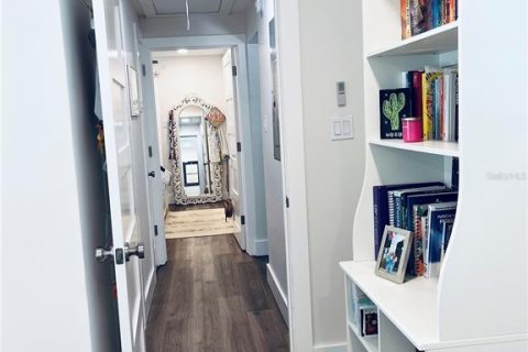 Apartamento en alquiler en Sarasota, Florida, 2 dormitorios, 78.97 m2 № 1733866 - foto 7