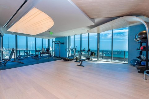 Снять в аренду кондоминиум в Майами, Флорида 2 спальни, 119.47м2, № 1982383 - фото 16