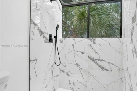 Adosado en venta en North Lauderdale, Florida, 3 dormitorios, 124.12 m2 № 2056874 - foto 24