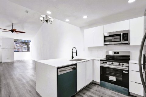 Adosado en venta en North Lauderdale, Florida, 3 dormitorios, 124.12 m2 № 2056874 - foto 13