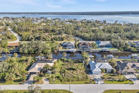 Terreno en venta en Port Charlotte, Florida № 1532697 - foto 9