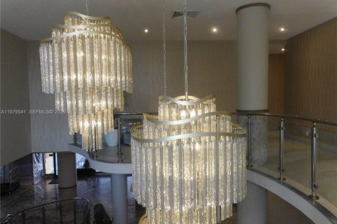 Condominio en alquiler en Miami Beach, Florida, 71.53 m2 № 2047493 - foto 5