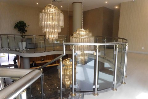 Condominio en alquiler en Miami Beach, Florida, 71.53 m2 № 2047493 - foto 4